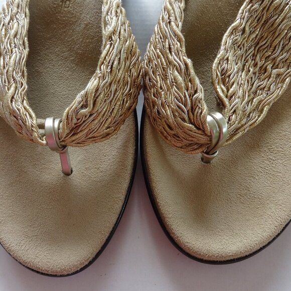 Tirrinia Made in Italy thong wedge sandals size 10, gold/cream weave strap Suede - Picture 12 of 15